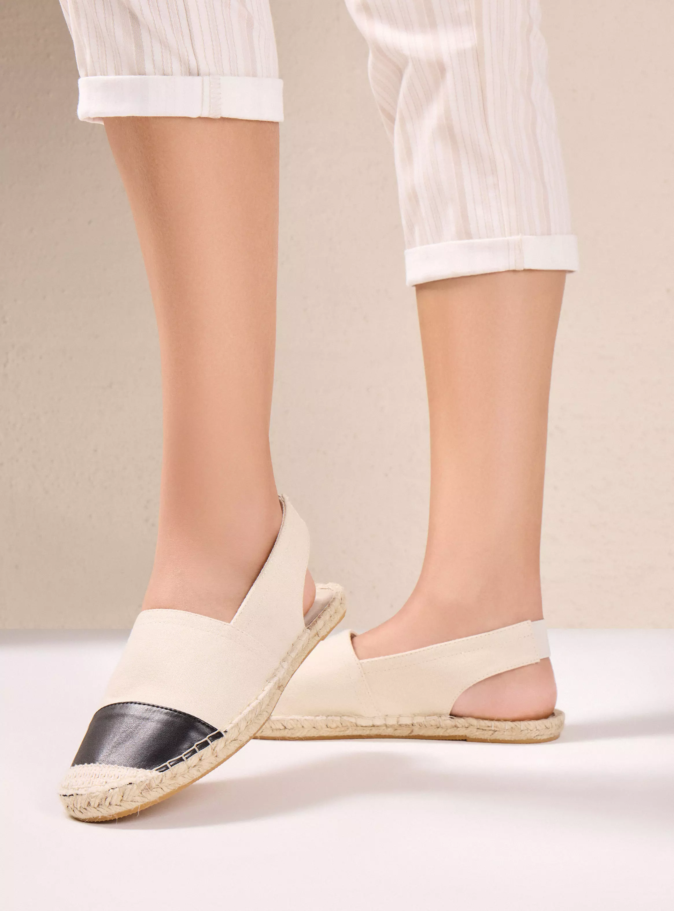 Imagen ampliada #1 para Alpargata Plana Mujer