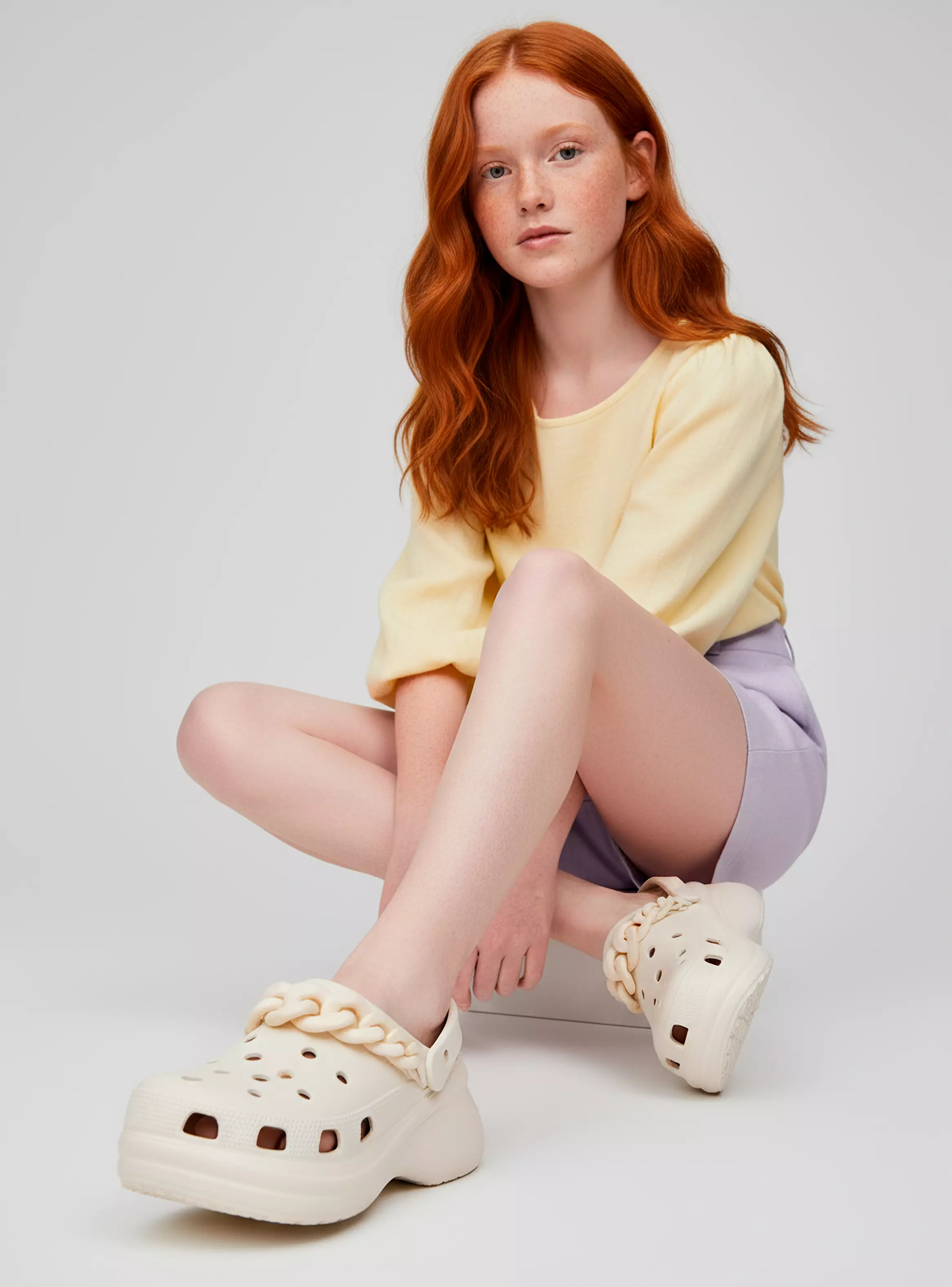 Miniatura de Sandalia Zueco Plataforma con Cadena Decorativa Nia