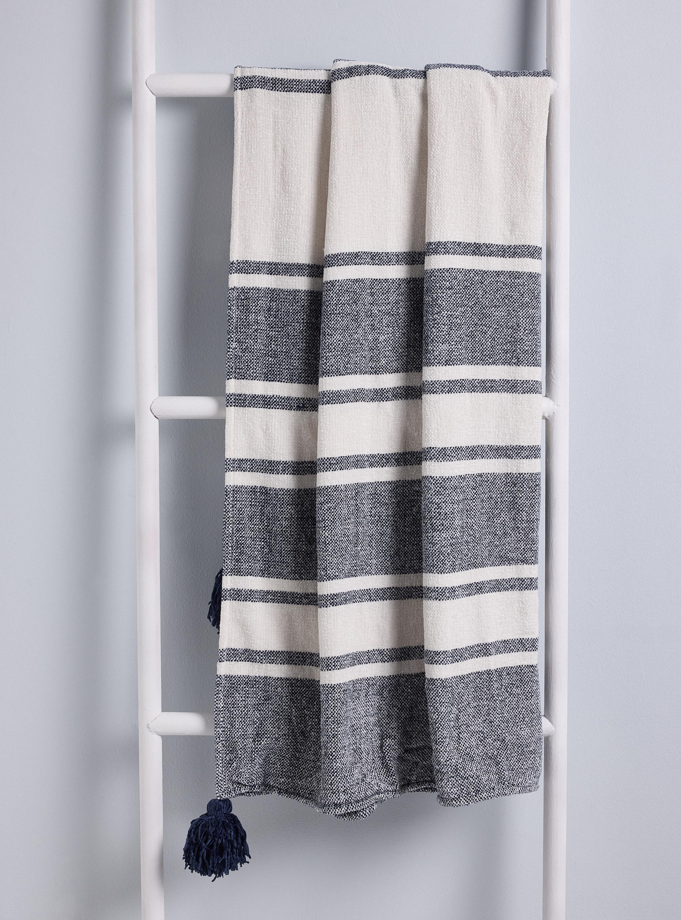 Imagen ampliada #1 para Chal Rayas Pompon 125x150 cm