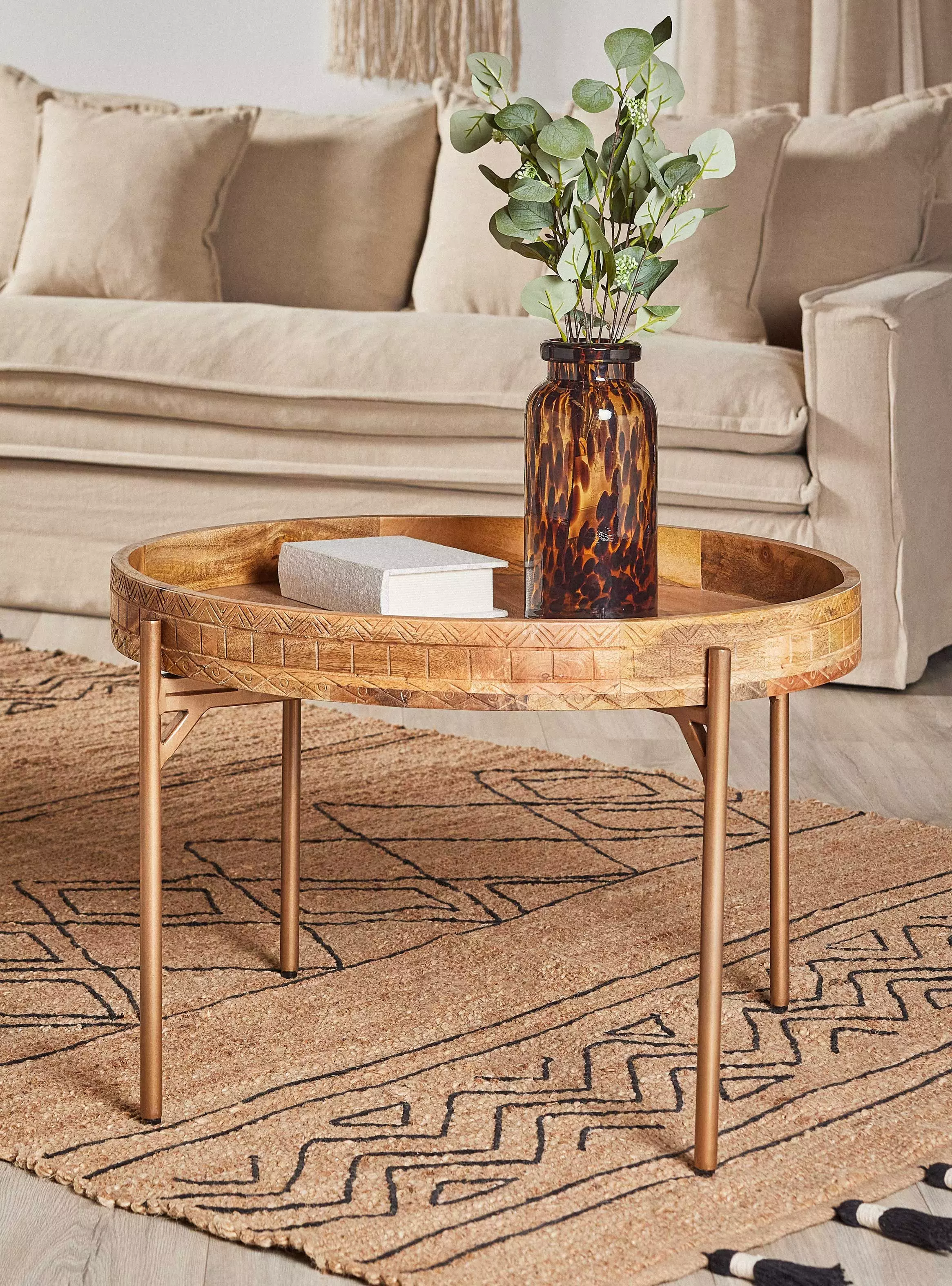 Imagen ampliada #1 para Mesa de Centro Bandeja Tallada70 cm