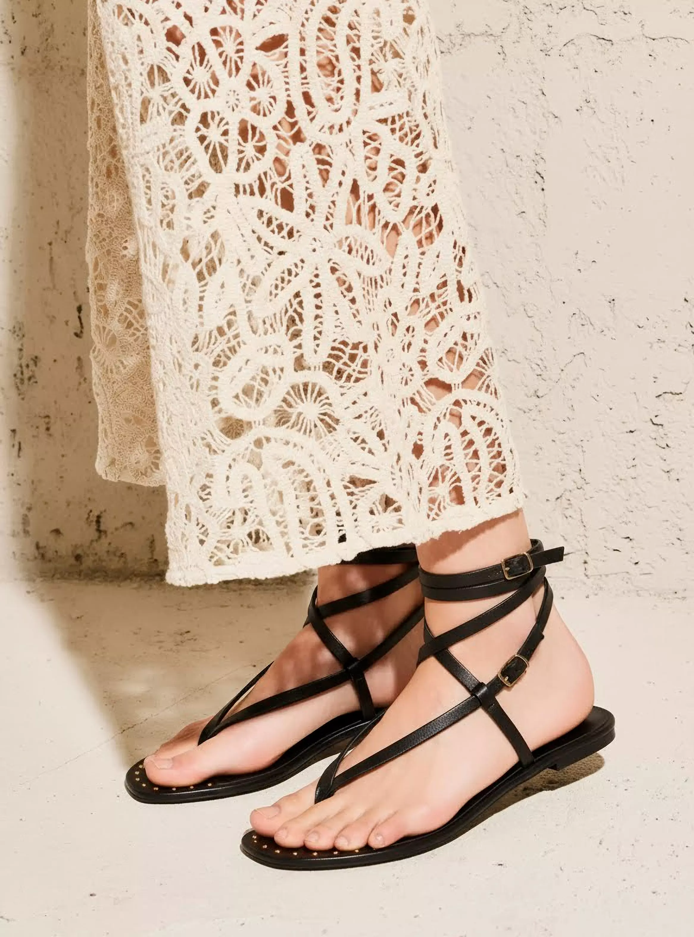 Miniatura de Sandalia Plana Amarras Colaboracin Mara Pombo Mujer